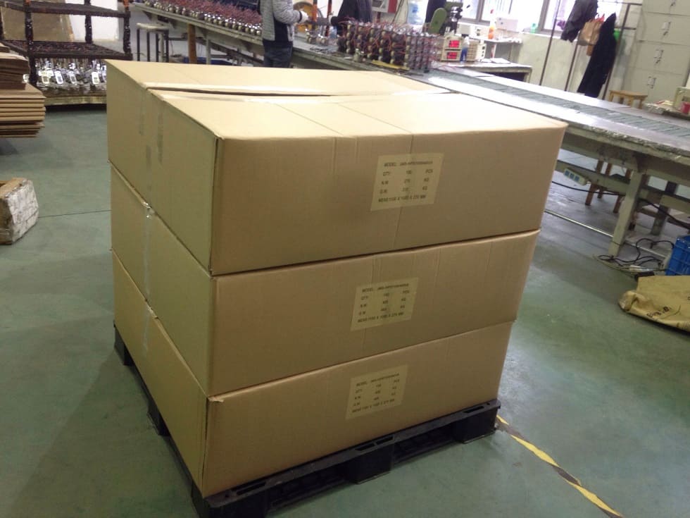 HID ballast packed on a pallet